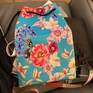Triangl Water Proof Hawaiin Flower Drawstring Bag
